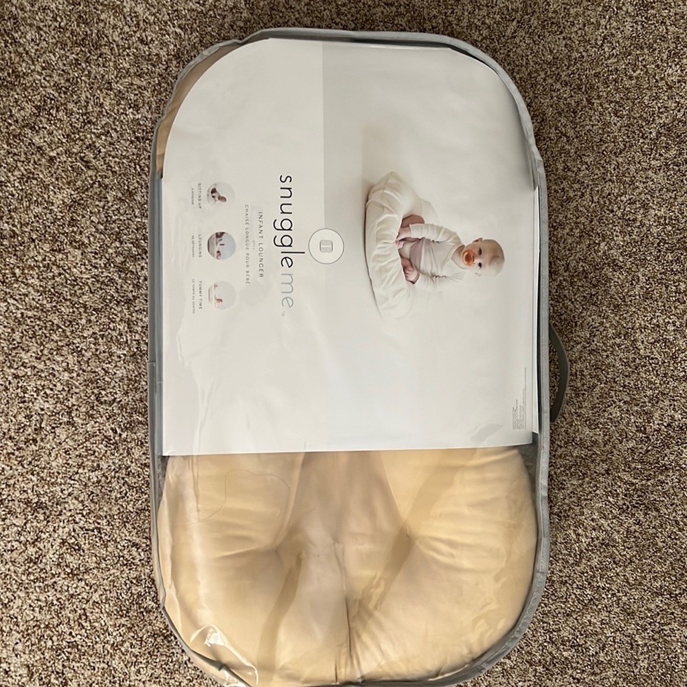 Snuggle me infant lounger
